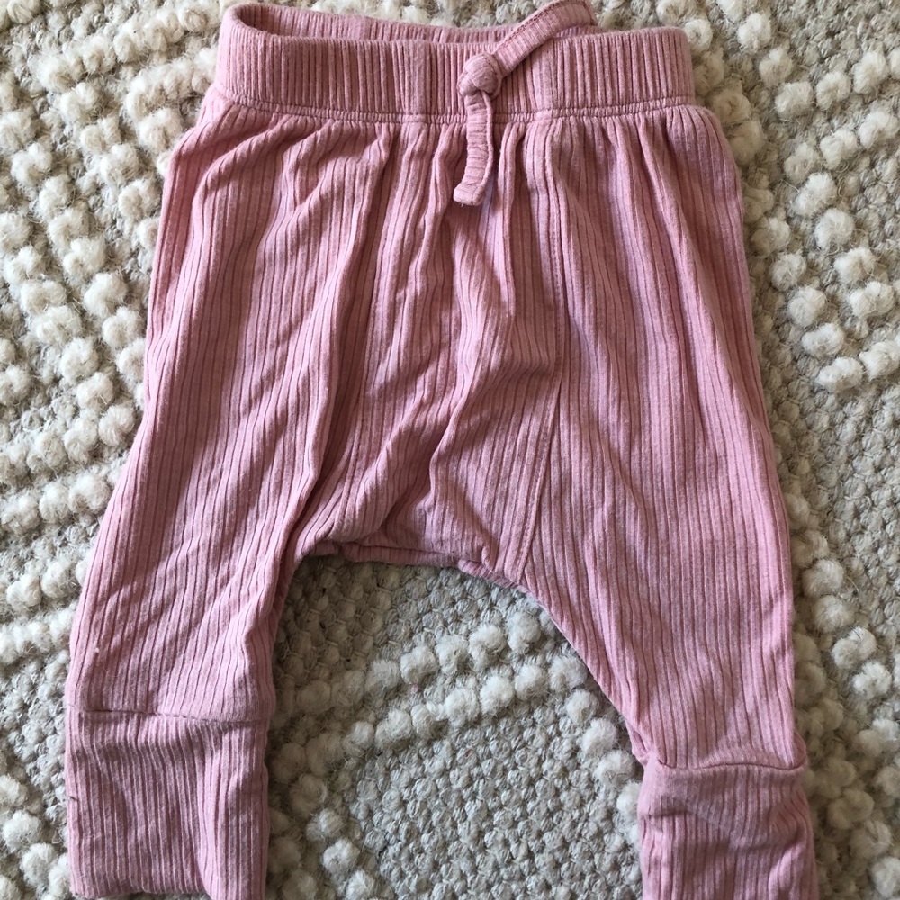 Kate Quinn panda pants 0-3 months